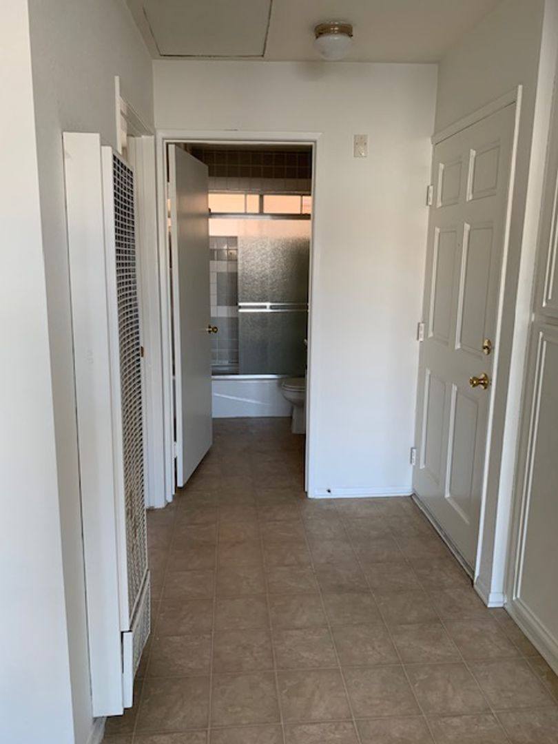Apartment for rent at 498 W 13th St, San Pedro, CA 90731