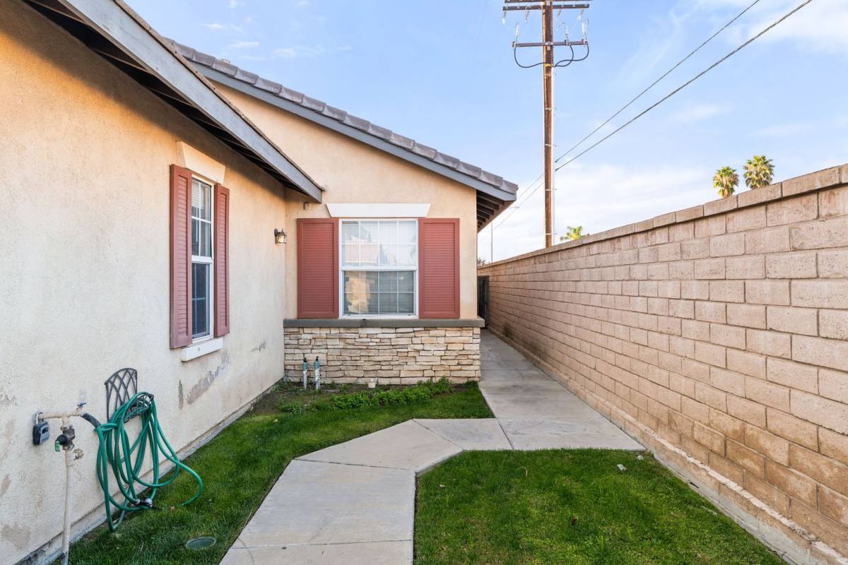 House for rent at 2201 Jornada Dr, Perris, CA 92571