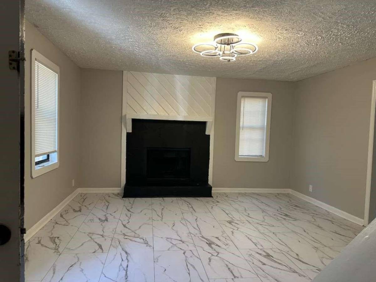 Townhouse for rent at 337 Bradley Woods Court, Lilburn, GA 30047
