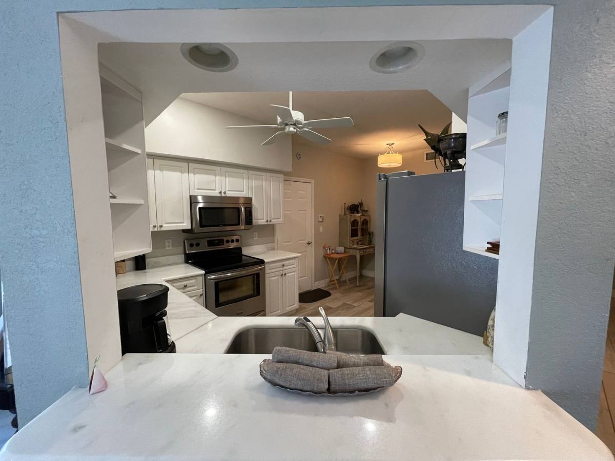 Apartment for rent at 1130 Partridge Circle, Naples, FL 34104