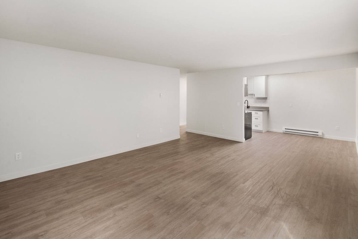 Apartment for rent at 11515 26th Ave NE, Seattle, WA 98125
