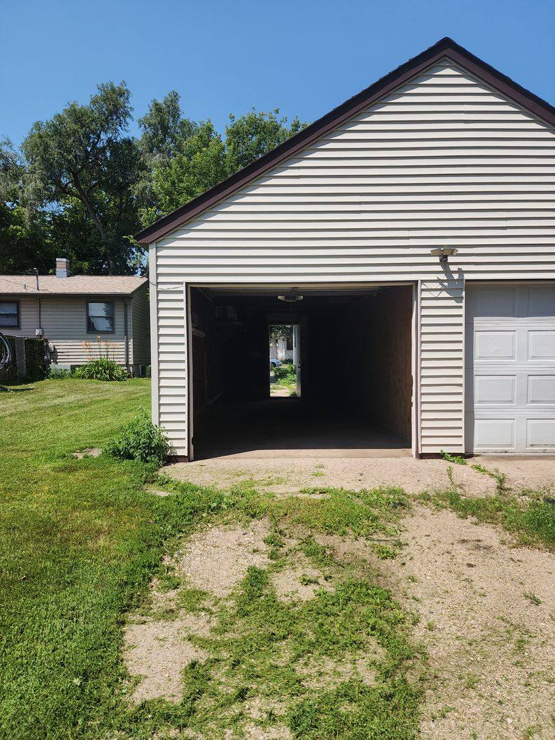Apartment for rent at 304 S Wisconsin, Mitchell, SD 57301