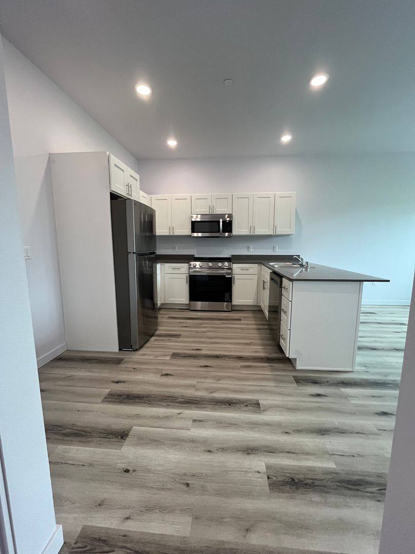 Apartment for rent at 5600 NE 34th St, Vancouver, WA 98661