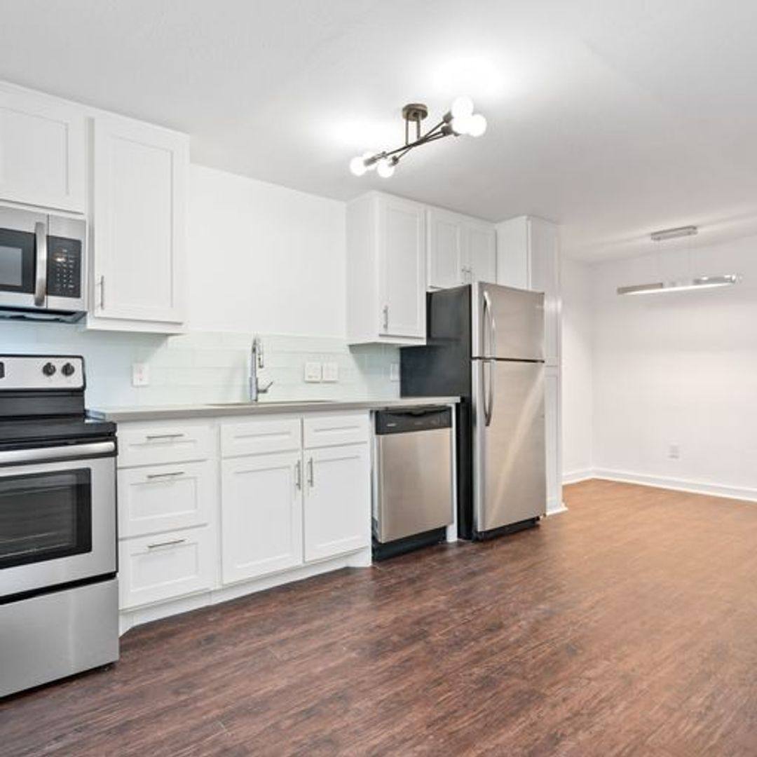 Apartment for rent at 1717 Norfolk, Houston, TX 77098