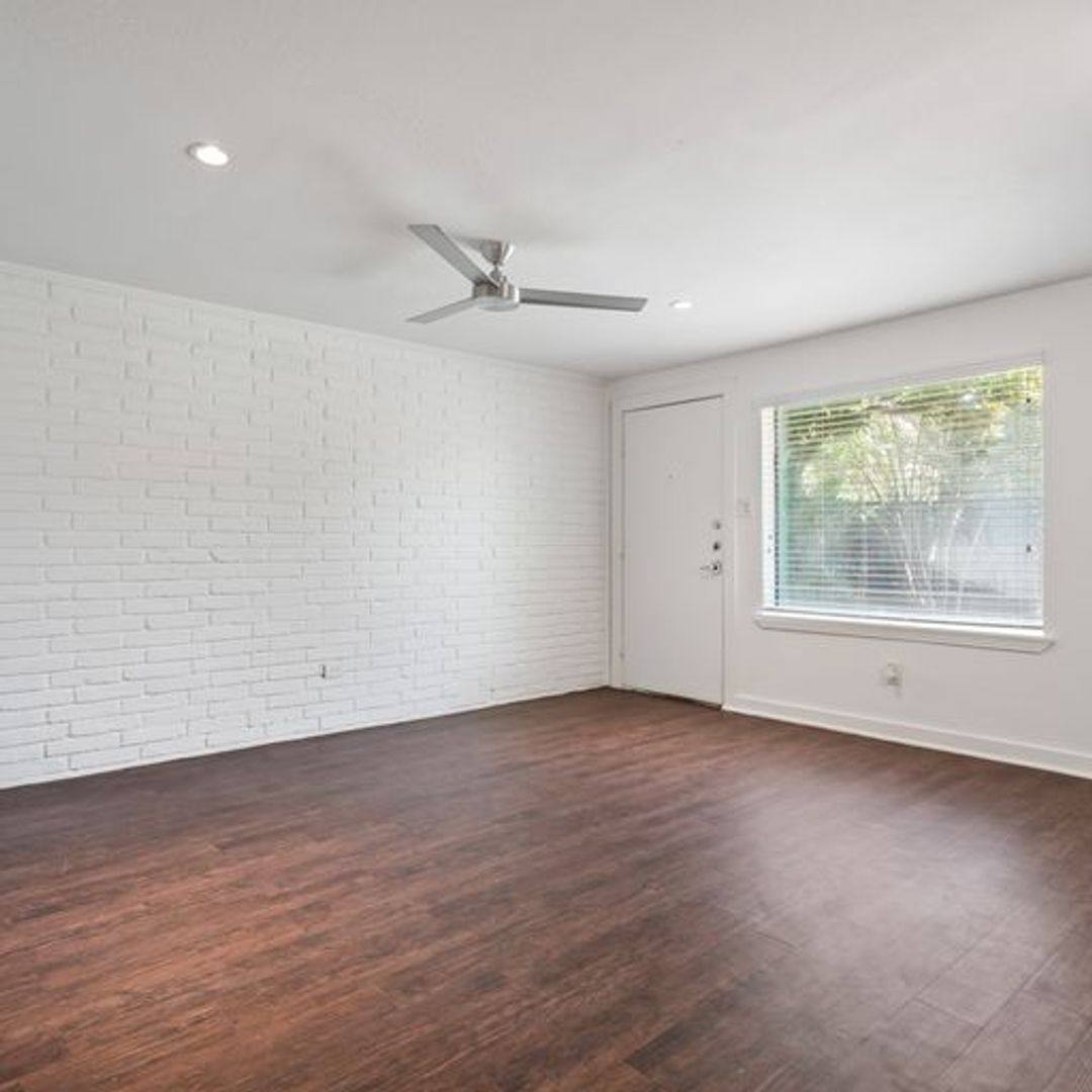 Apartment for rent at 1717 Norfolk, Houston, TX 77098