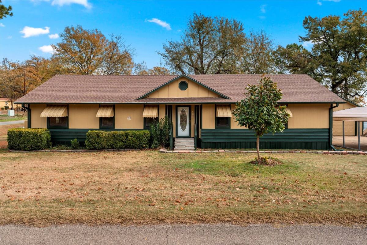 House for rent at 602 Legendary Lane, Mabank, TX 75156