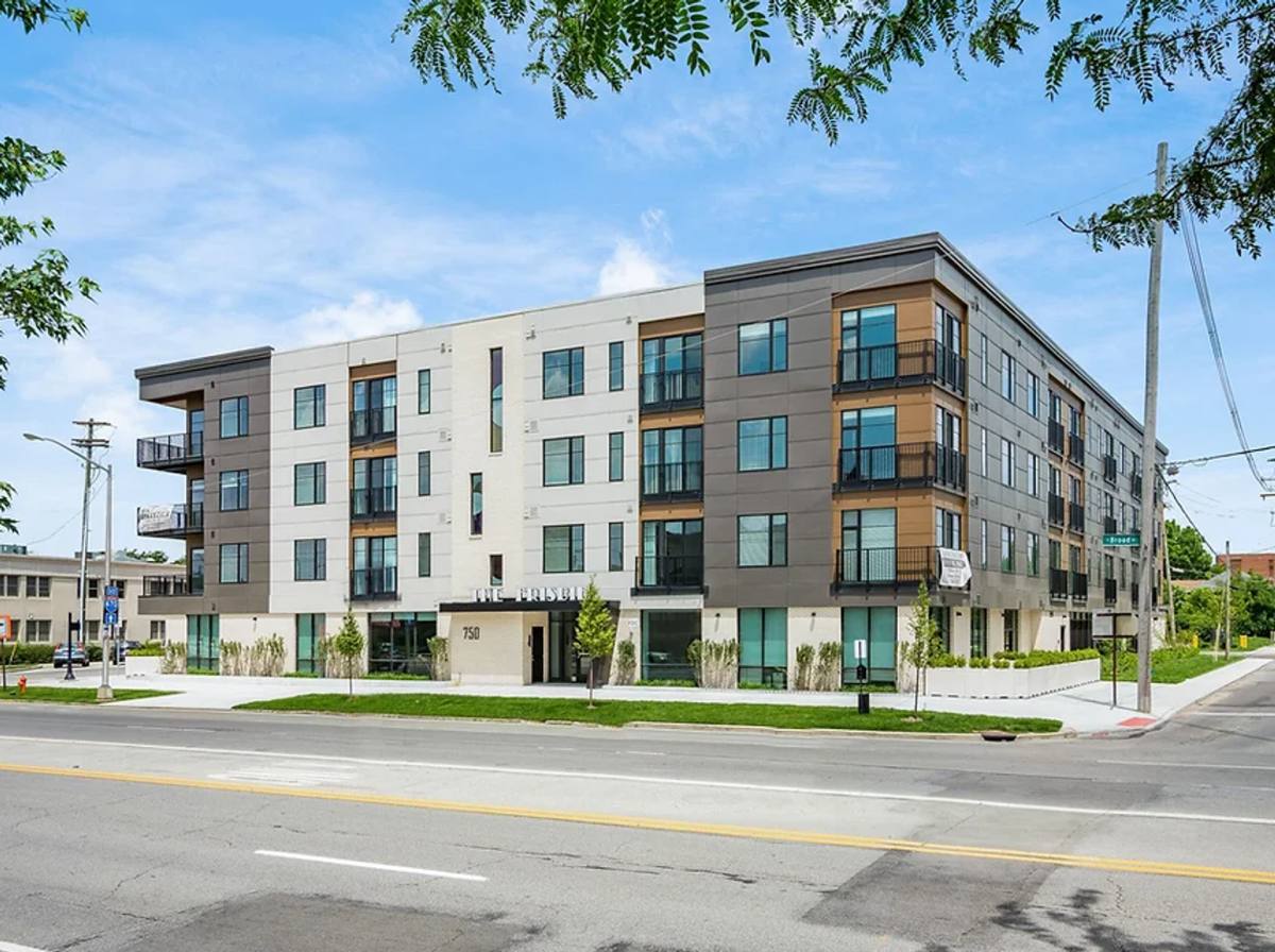 Apartment for rent at 750 E Broad St, Columbus, OH 43205