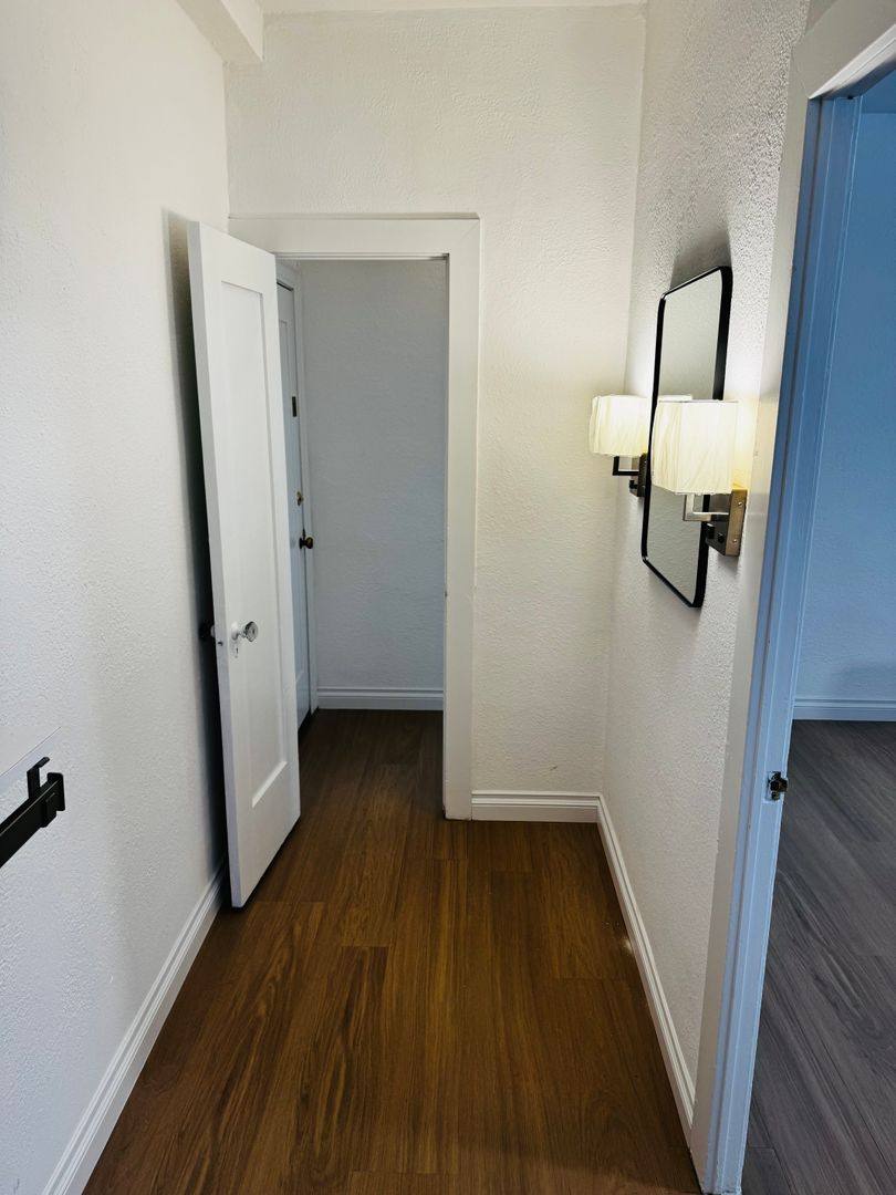Apartment for rent at 229 W 6th St, Long Beach, CA 90802