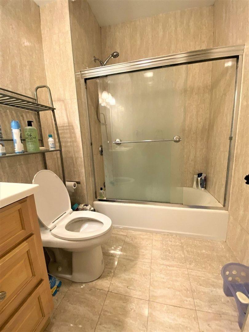 Apartment for rent at 75 Babcock St #1A, Brookline, MA 02446