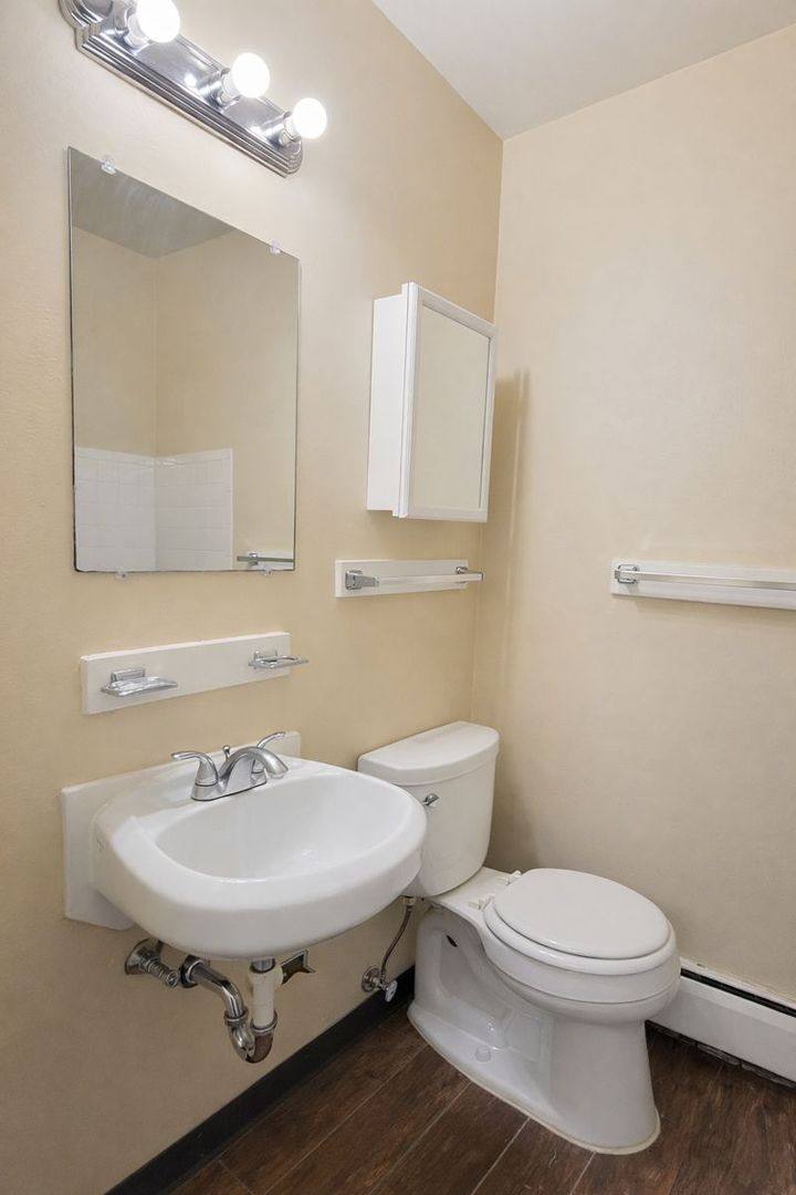 Apartment for rent at 368 W Powers Ave, Littleton, CO 80120