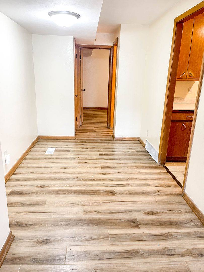 Apartment for rent at 1420 E St, Lincoln, NE 68508