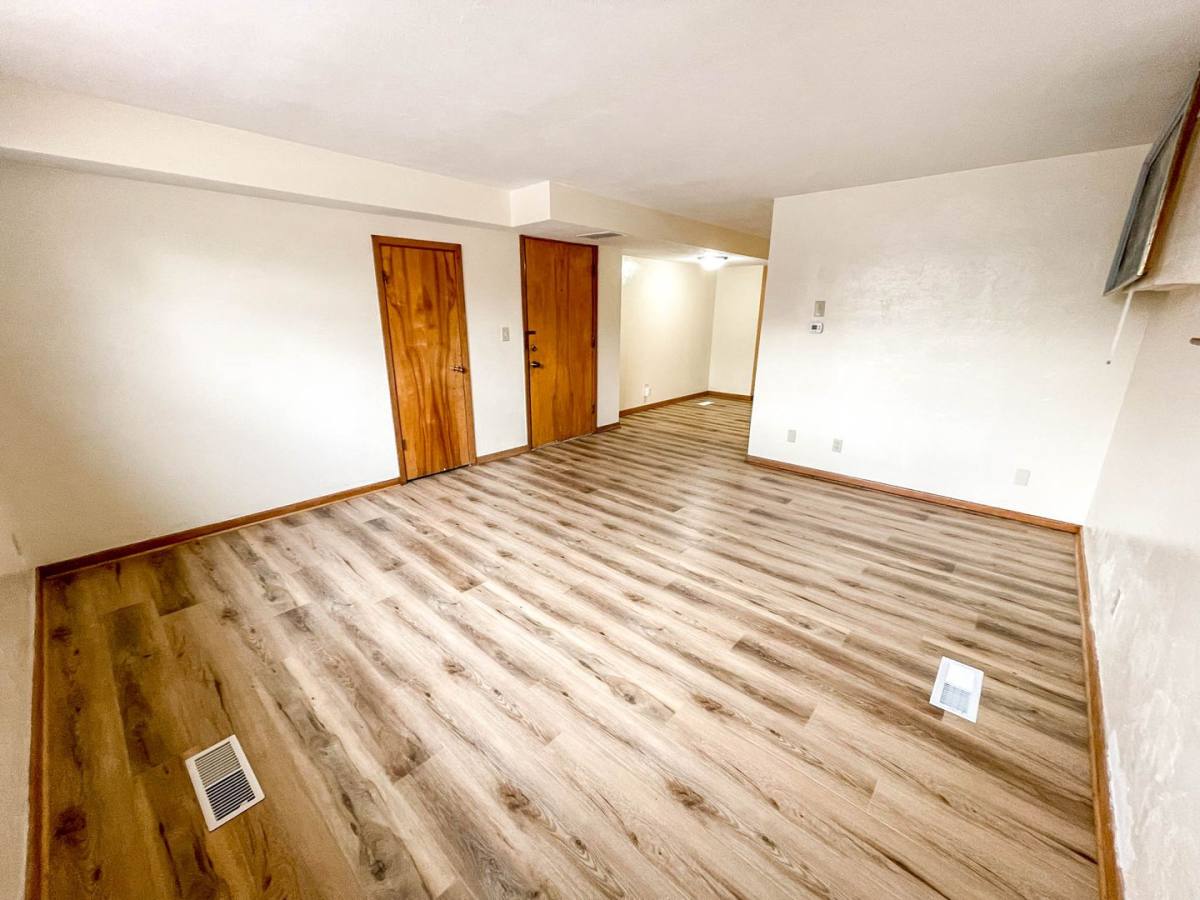Apartment for rent at 1420 E St, Lincoln, NE 68508
