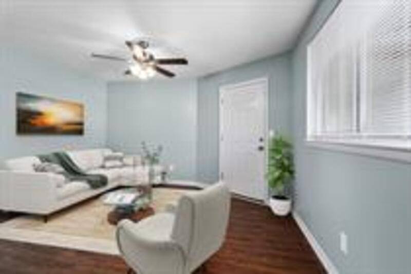 Apartment for rent at 4831 NW Homestead Terrace, Riverside, MO 64150