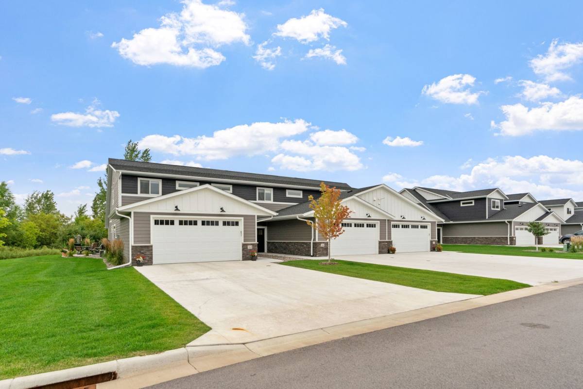 Townhouse for rent at 209 Keystone Court, Saint Joseph, MN 56374