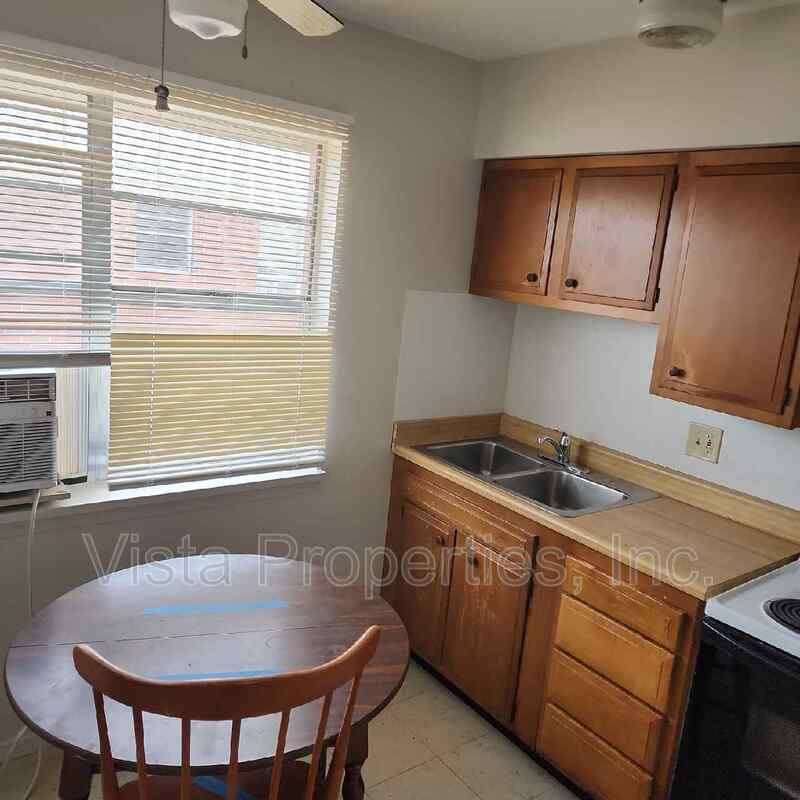 Apartment for rent at 902 Sinclair St #3, Fairdale, KY 40118