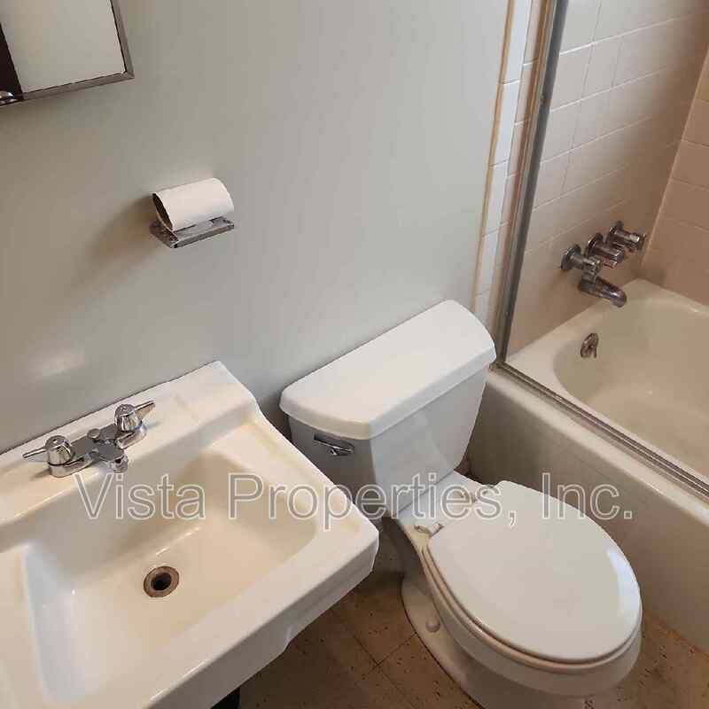 Apartment for rent at 902 Sinclair St #3, Fairdale, KY 40118
