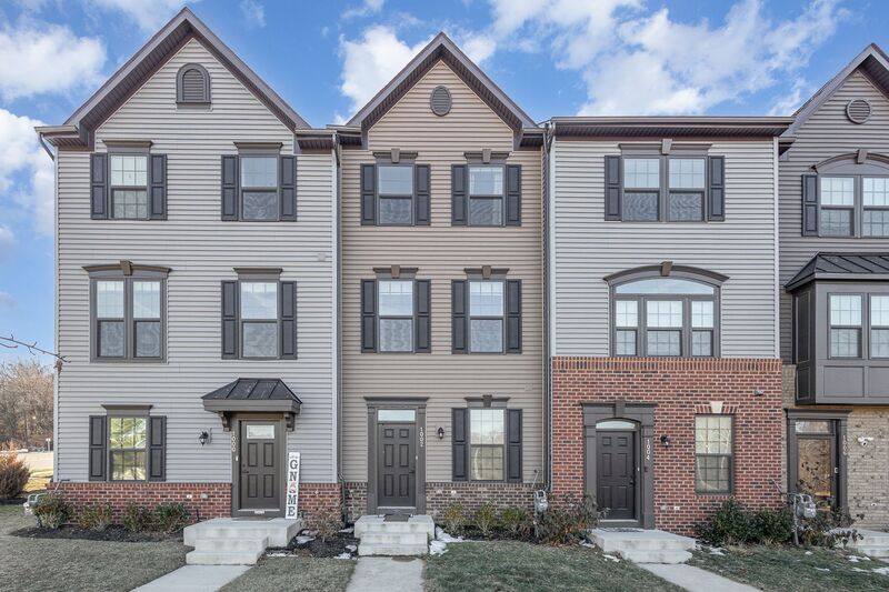 Townhouse for rent at 1002 Alum Spring Rd, Fredericksburg, VA 22401