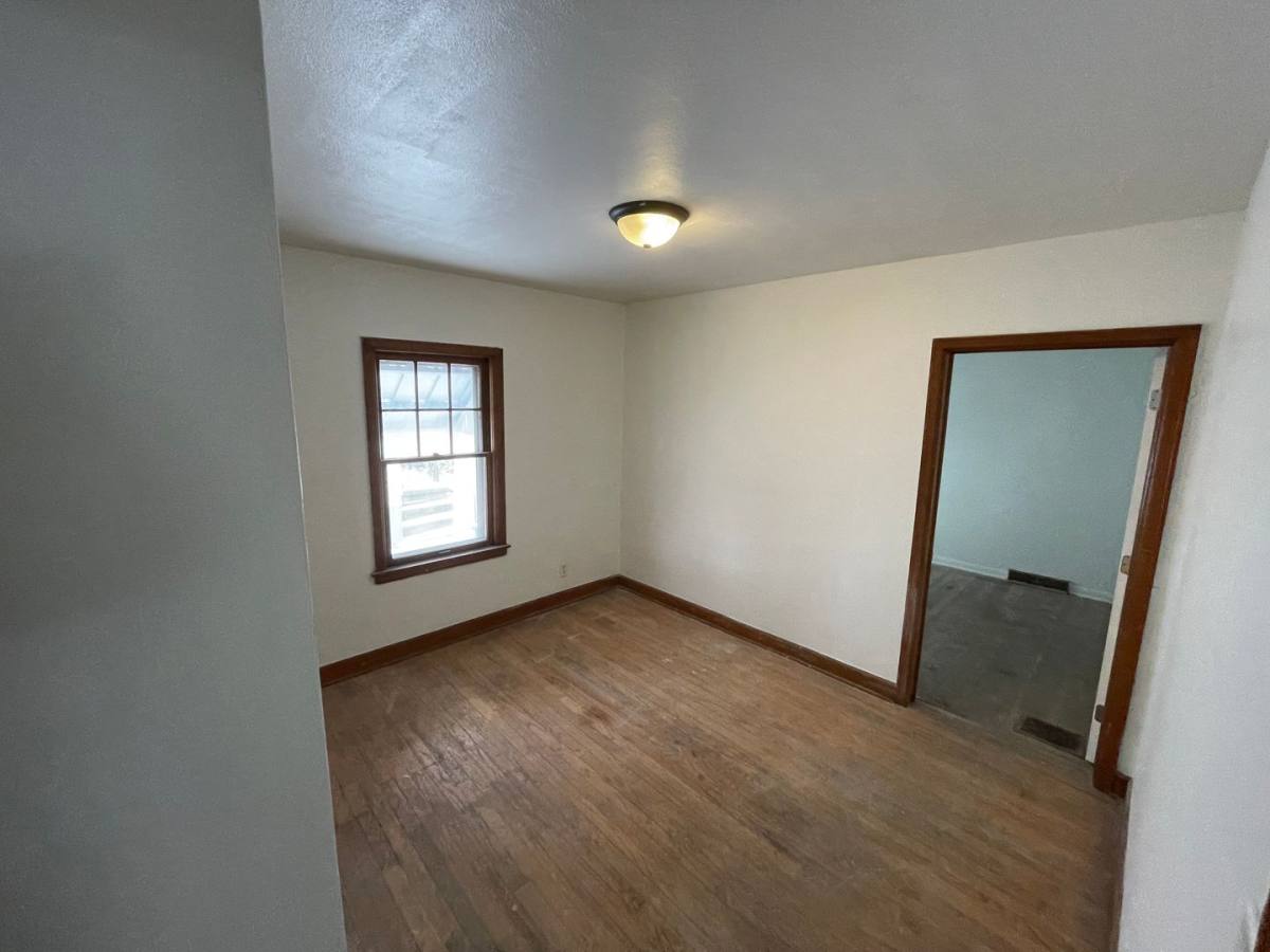 House for rent at 1929 E Spruce St, Springfield, IL 62702