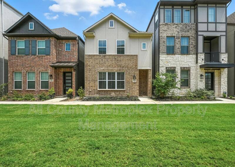 House for rent at 7513 Laburnam Rd, Dallas, TX 75228