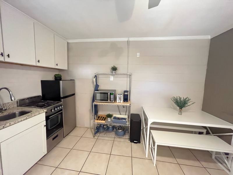 Apartment for rent at 402 S Holly St #A, Greenville, NC 27858