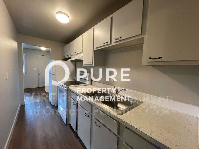 Apartment for rent at 18411 E Burnside St #205, Portland, OR 97233