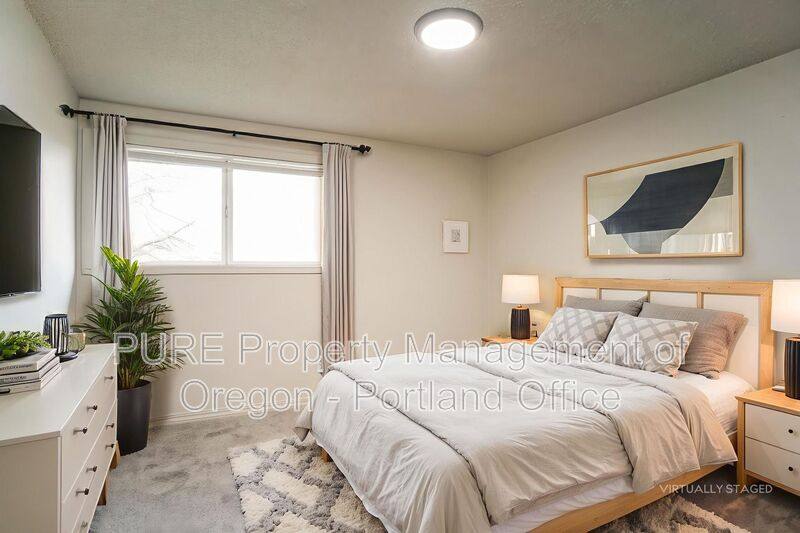 Apartment for rent at 18411 E Burnside St #205, Portland, OR 97233