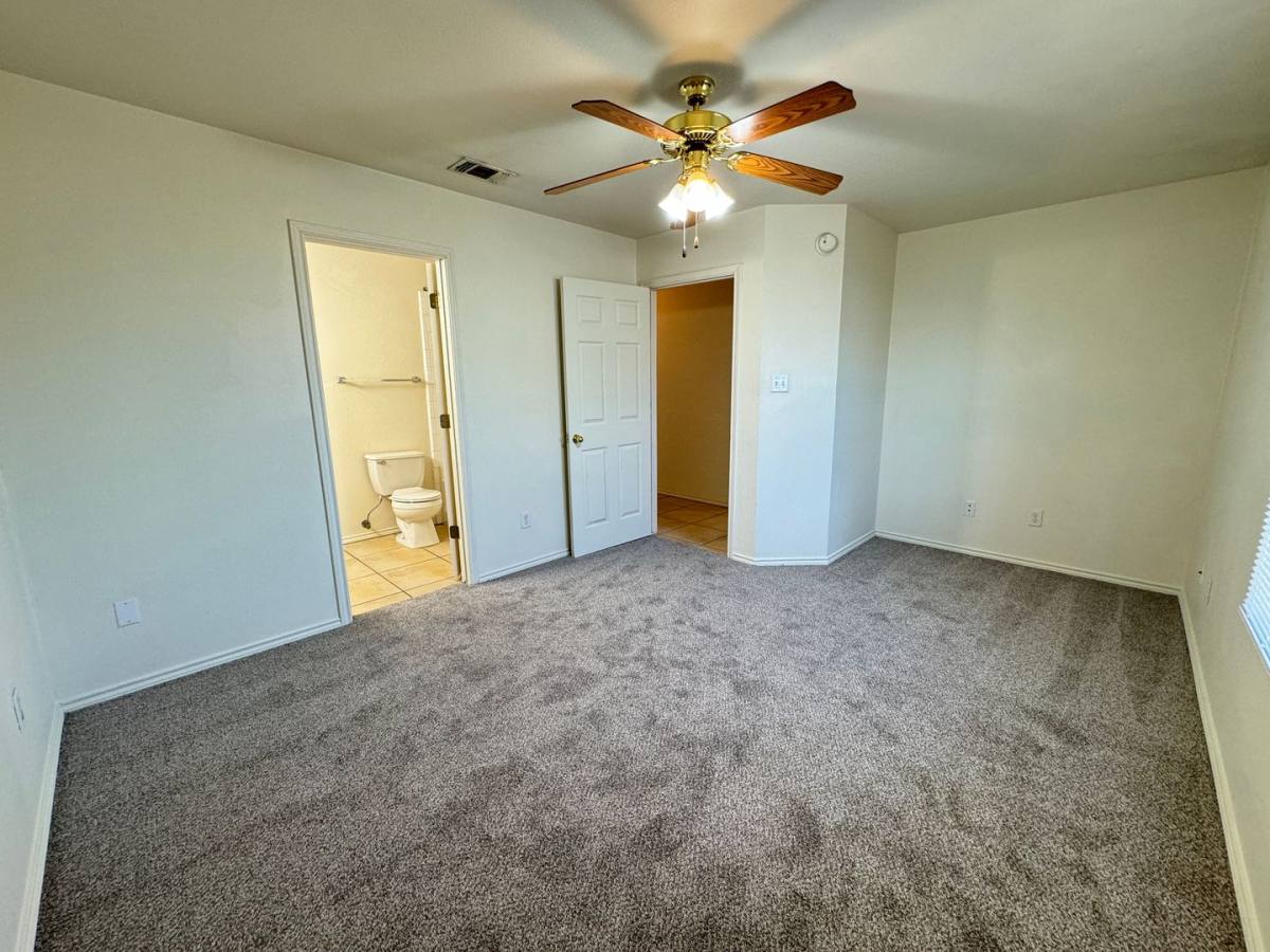 Apartment for rent at 3809 Edgefield St, Killeen, TX 76549