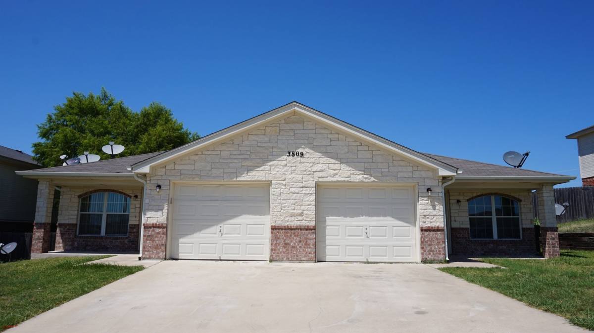 Apartment for rent at 3809 Edgefield St, Killeen, TX 76549