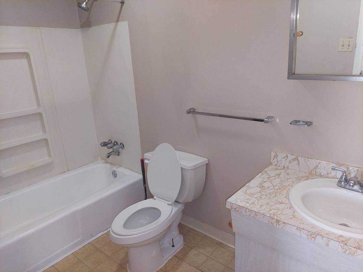 Apartment for rent at 1138 N 14th St, Lafayette, IN 47904