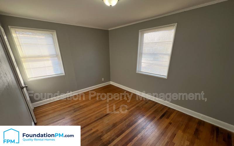 House for rent at 1570 Rebecca St, Memphis, TN 38111
