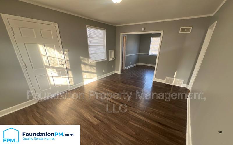 House for rent at 1570 Rebecca St, Memphis, TN 38111