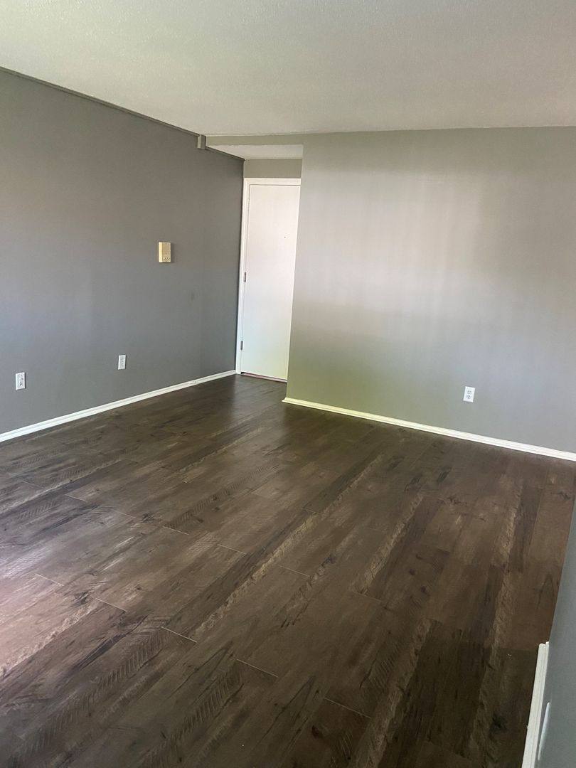 Apartment for rent at 216 3rd Ave Se, 217 & 225 4th SE, Osseo, MN 55369