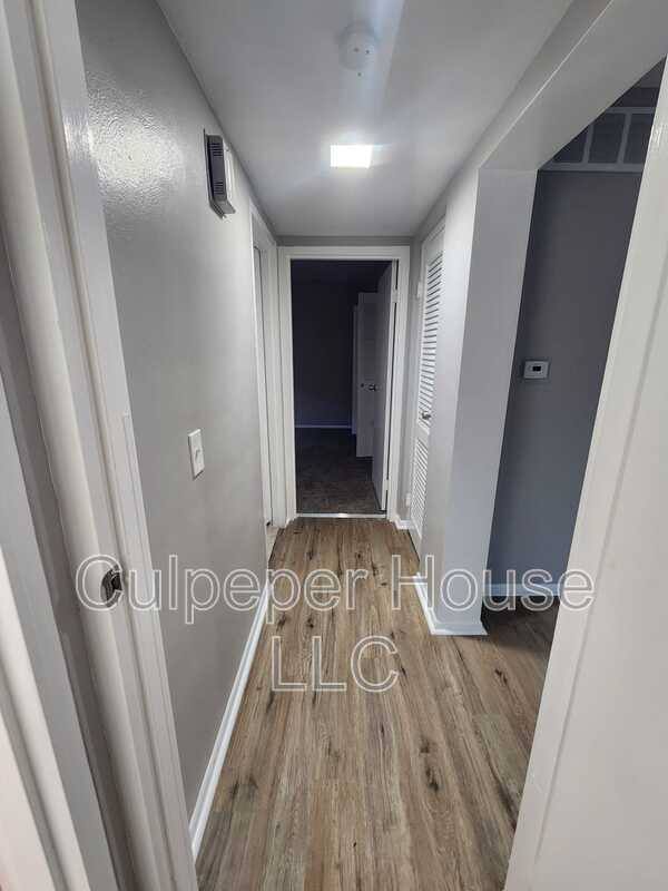 Apartment for rent at 4102 Garden Estates #4, Toledo, OH 43613
