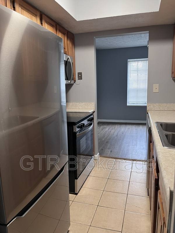 Townhouse for rent at 2584 Stratford Lane, Morrow, GA 30260