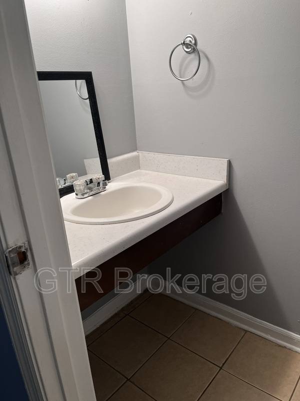 Townhouse for rent at 2584 Stratford Lane, Morrow, GA 30260