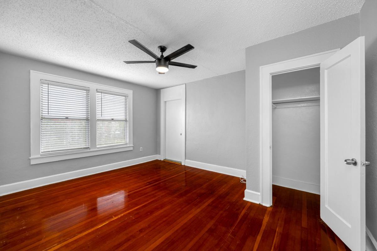 Apartment for rent at 324 Grove St N, Saint Petersburg, FL 33701