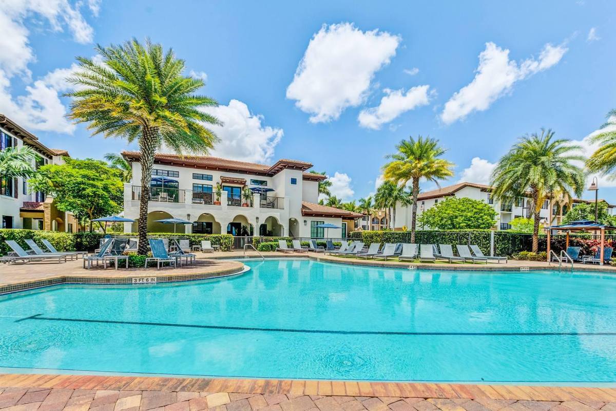 Apartment for rent at 16816 SW 137th Ave #1243, Miami, FL 33177