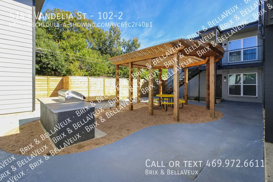 Apartment for rent at 5143 Vandelia St #102-2, Dallas, TX 75235