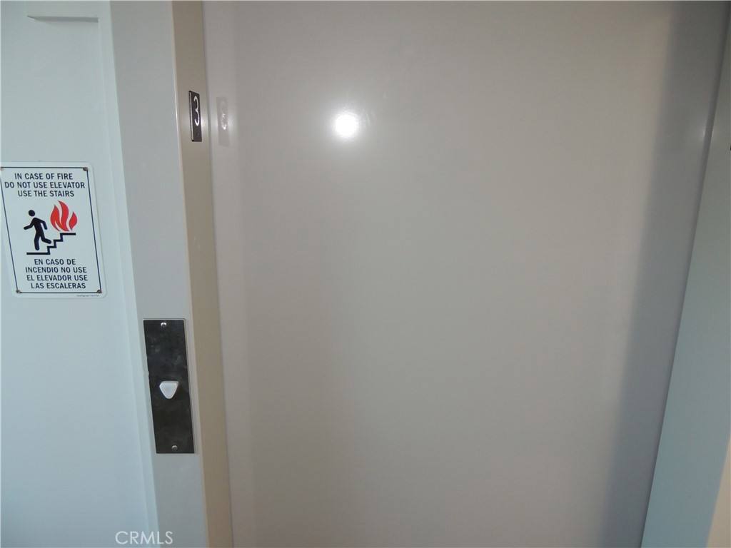 Condo for rent at 22735 Del Valle St #5, Woodland Hills, CA 91364