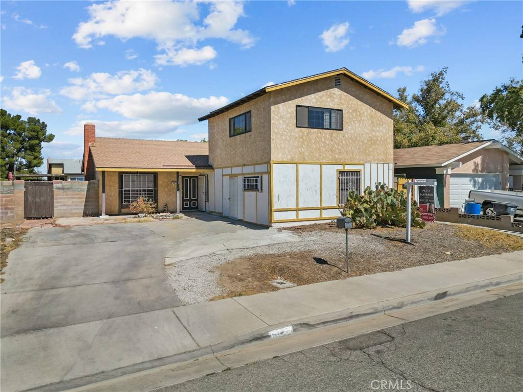 Apartment for rent at 663 Eston Place #663, Lancaster, CA 93535