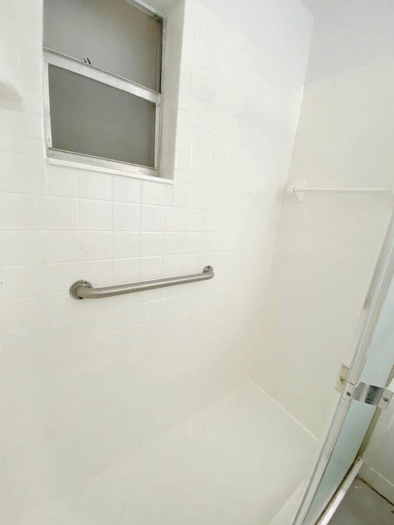 Apartment for rent at 2715 Ponce De Leon Blvd, Delray Beach, FL 33445