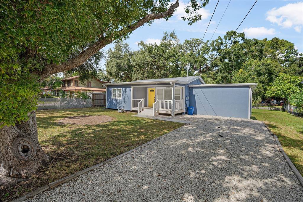 Apartment for rent at 1605 W Knollwood St, Tampa, FL 33604