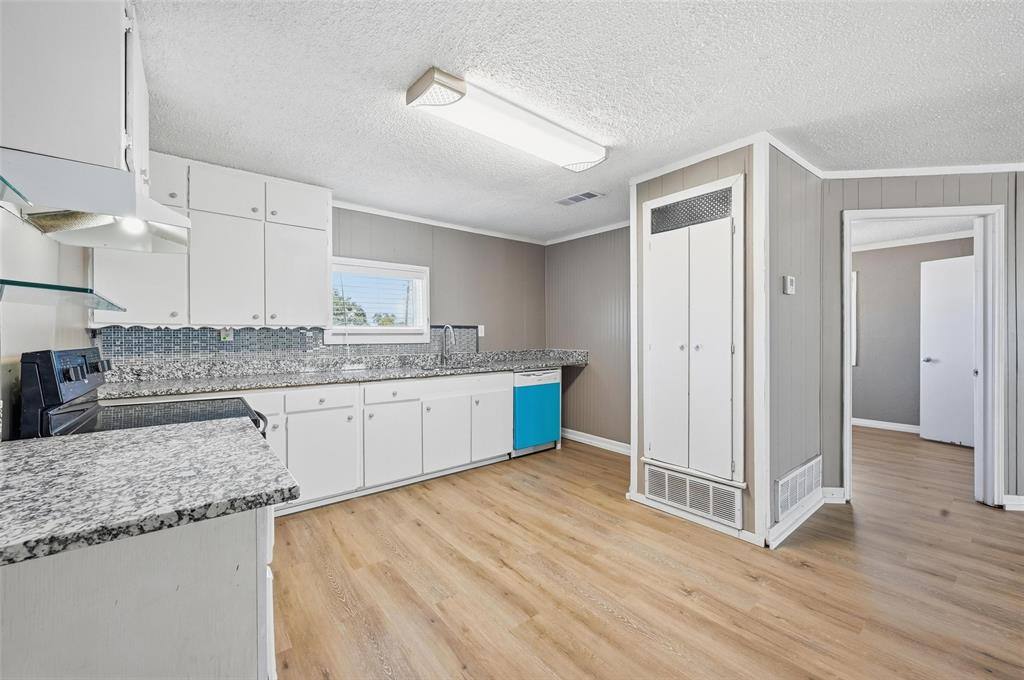 Apartment for rent at 13485 Liberty School Rd #2, Azle, TX 76020
