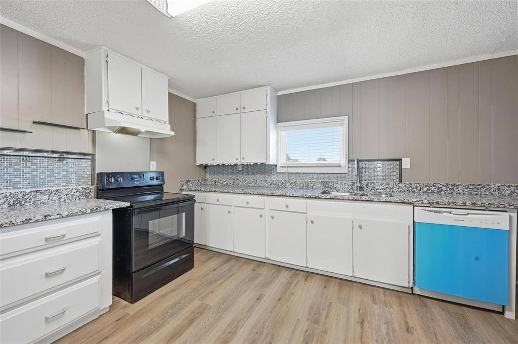 Apartment for rent at 13485 Liberty School Rd #2, Azle, TX 76020