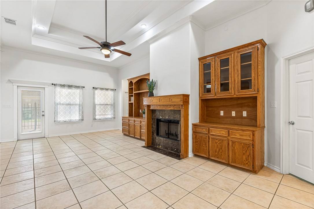 Apartment for rent at 3114 Paris Dr, Corpus Christi, TX 78414