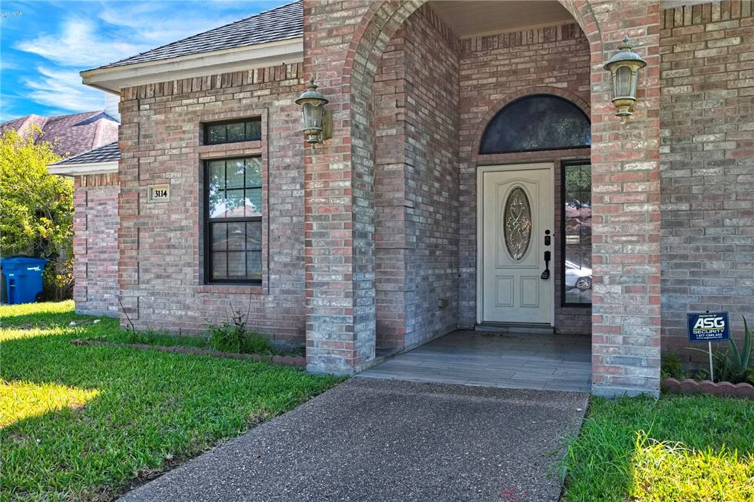 Apartment for rent at 3114 Paris Dr, Corpus Christi, TX 78414