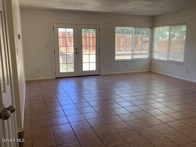 Apartment for rent at 44745 Christie Ave, Lancaster, CA 93535