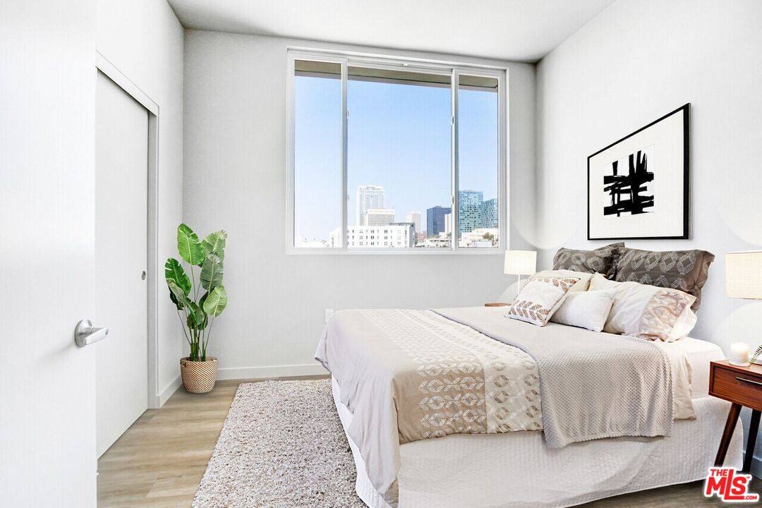 Apartment for rent at 2847 Leeward Ave #503, Los Angeles, CA 90005