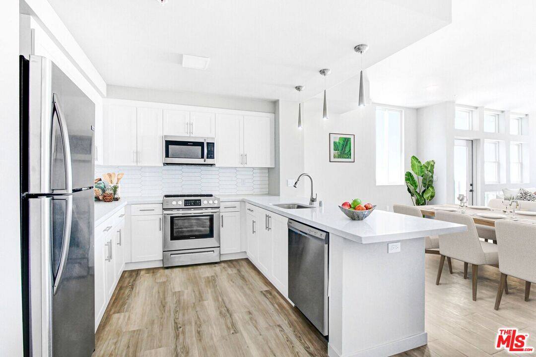 Apartment for rent at 2847 Leeward Ave #503, Los Angeles, CA 90005