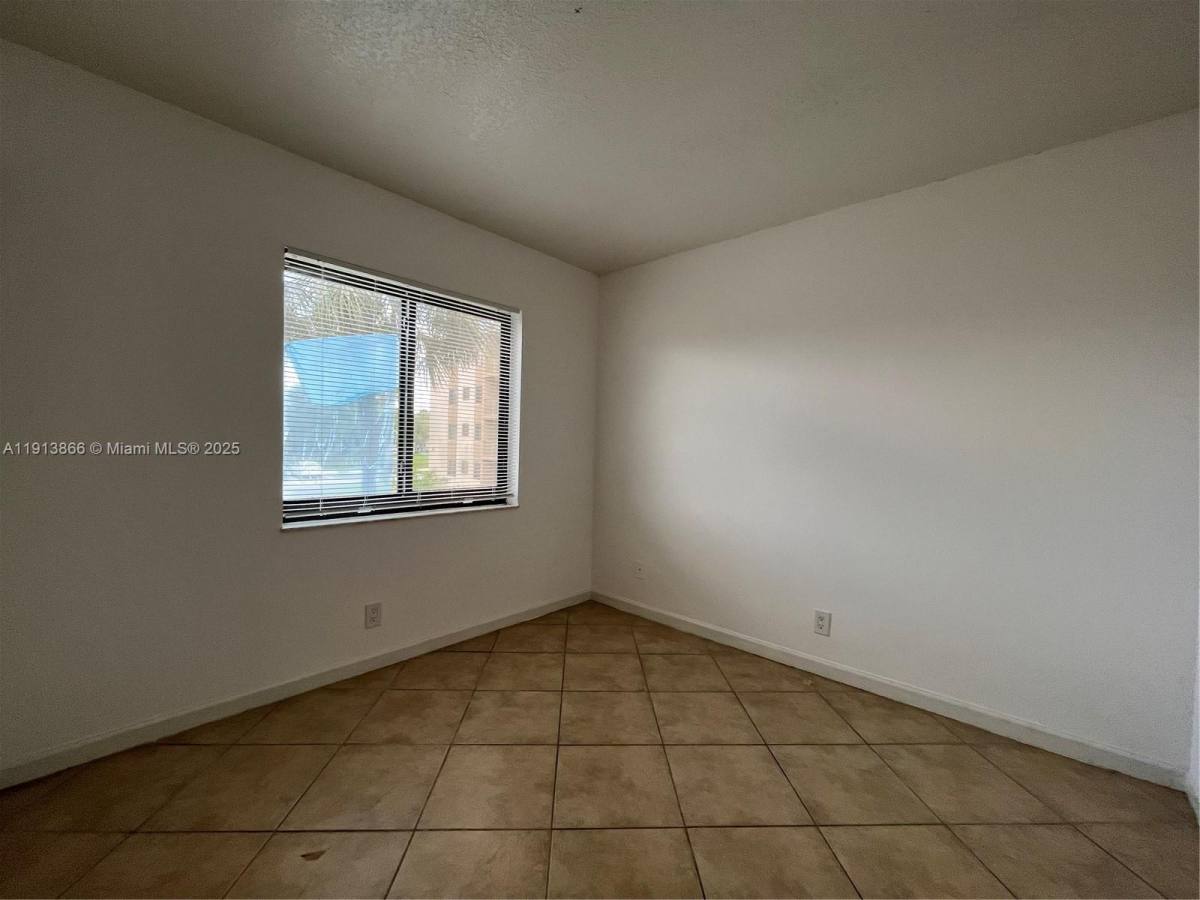 Condo for rent at 3720 N Pine Island Rd #237, Fort Lauderdale, FL 33351
